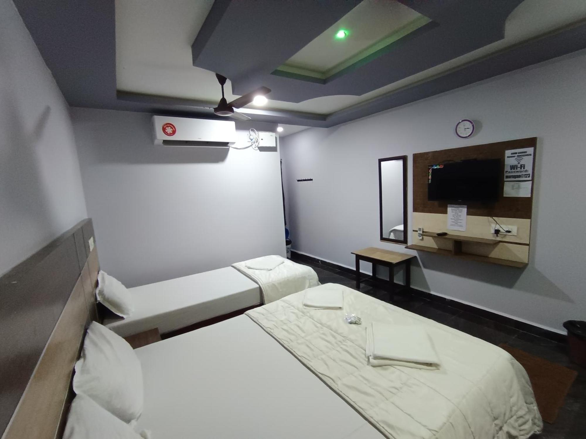 Sri Murugan Beach Paradise Hotel マハーバリプラム エクステリア 写真