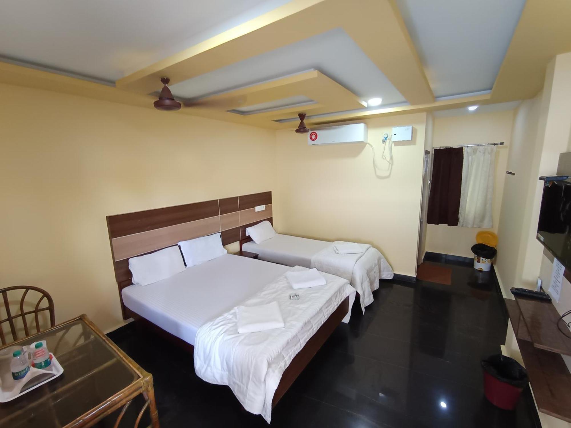 Sri Murugan Beach Paradise Hotel マハーバリプラム エクステリア 写真