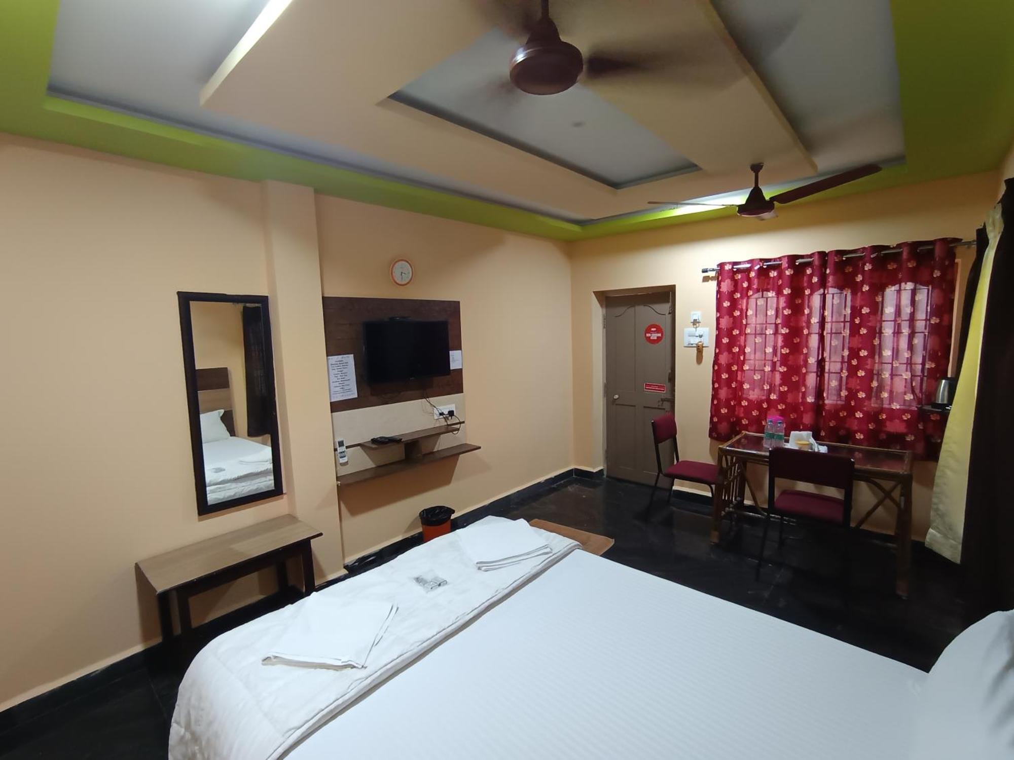 Sri Murugan Beach Paradise Hotel マハーバリプラム エクステリア 写真