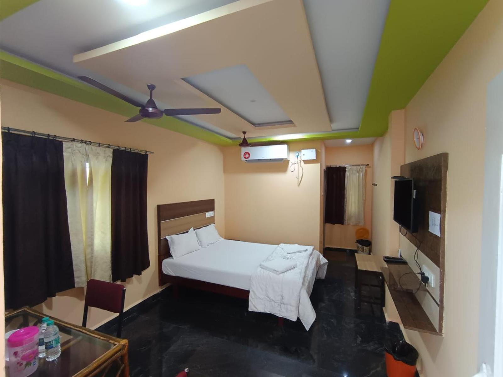 Sri Murugan Beach Paradise Hotel マハーバリプラム エクステリア 写真