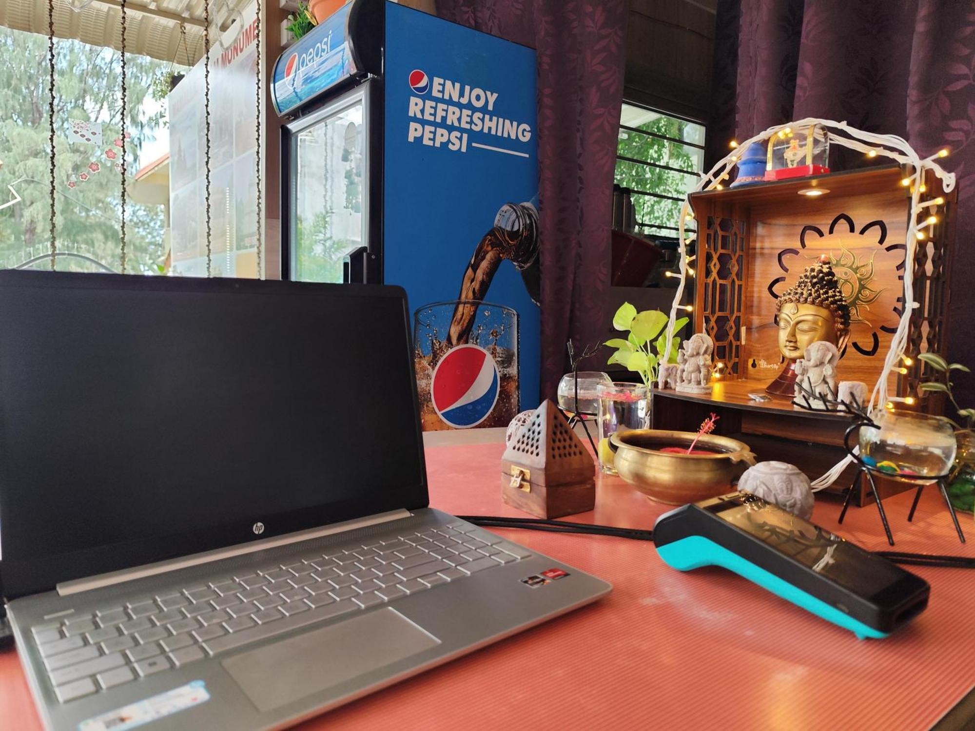 Sri Murugan Beach Paradise Hotel マハーバリプラム エクステリア 写真