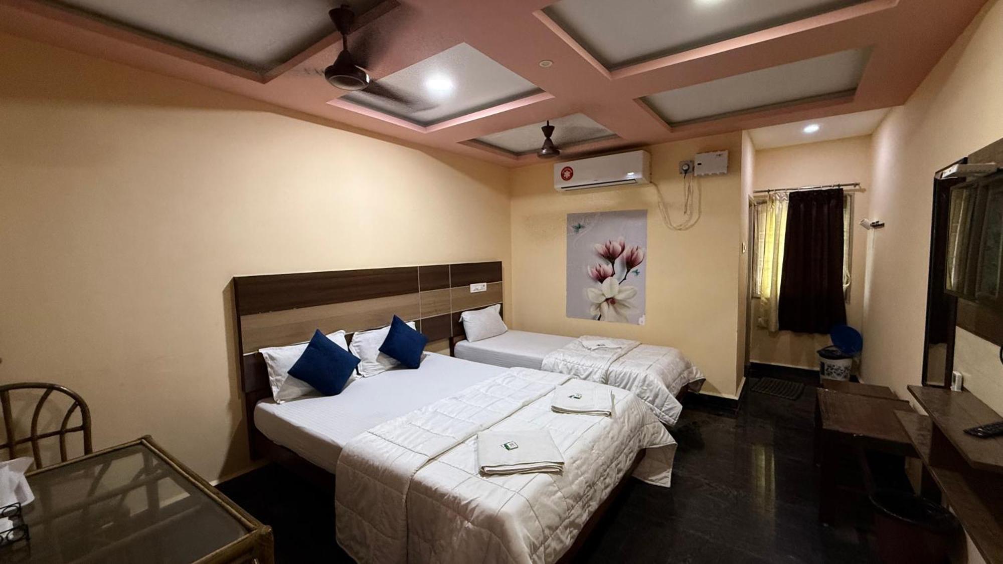 Sri Murugan Beach Paradise Hotel マハーバリプラム エクステリア 写真