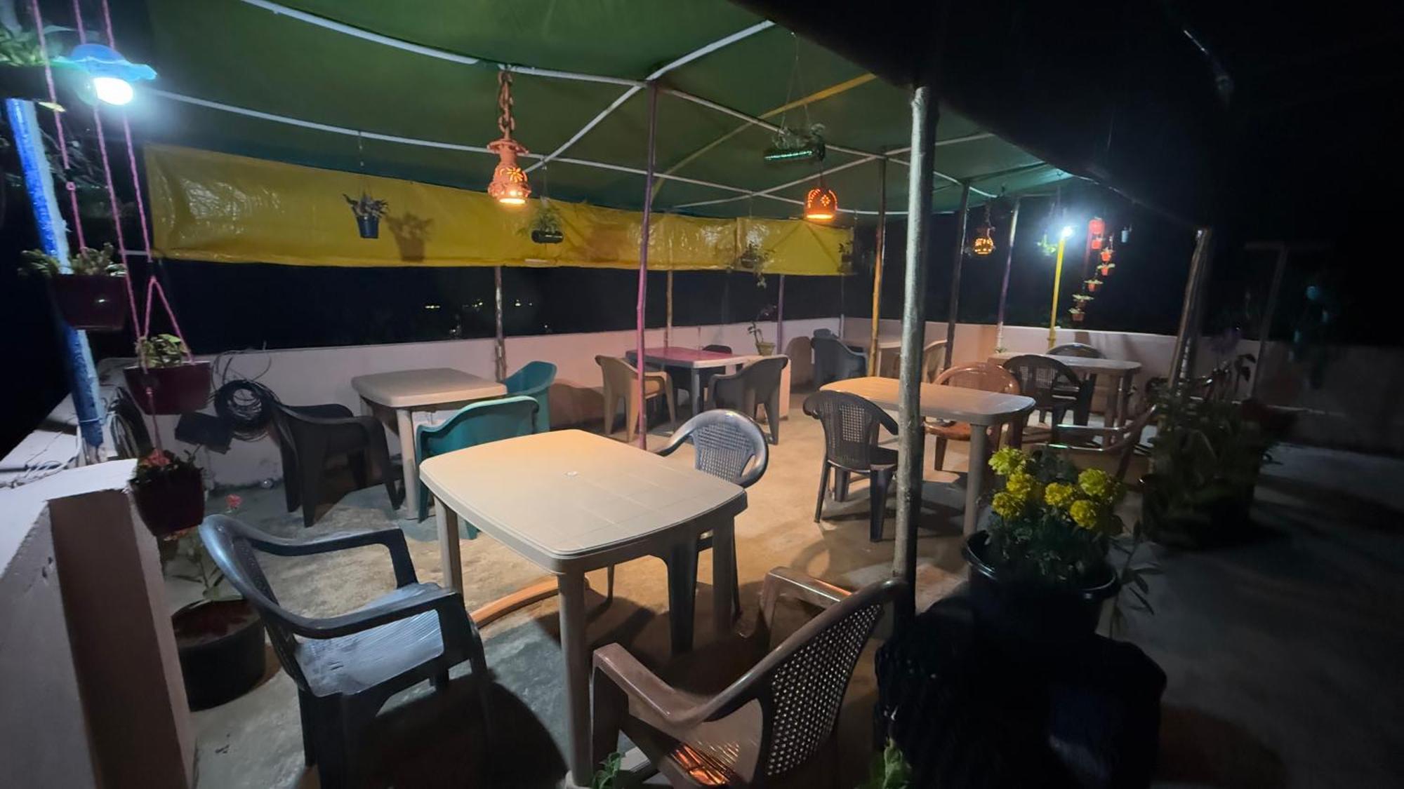 Sri Murugan Beach Paradise Hotel マハーバリプラム エクステリア 写真